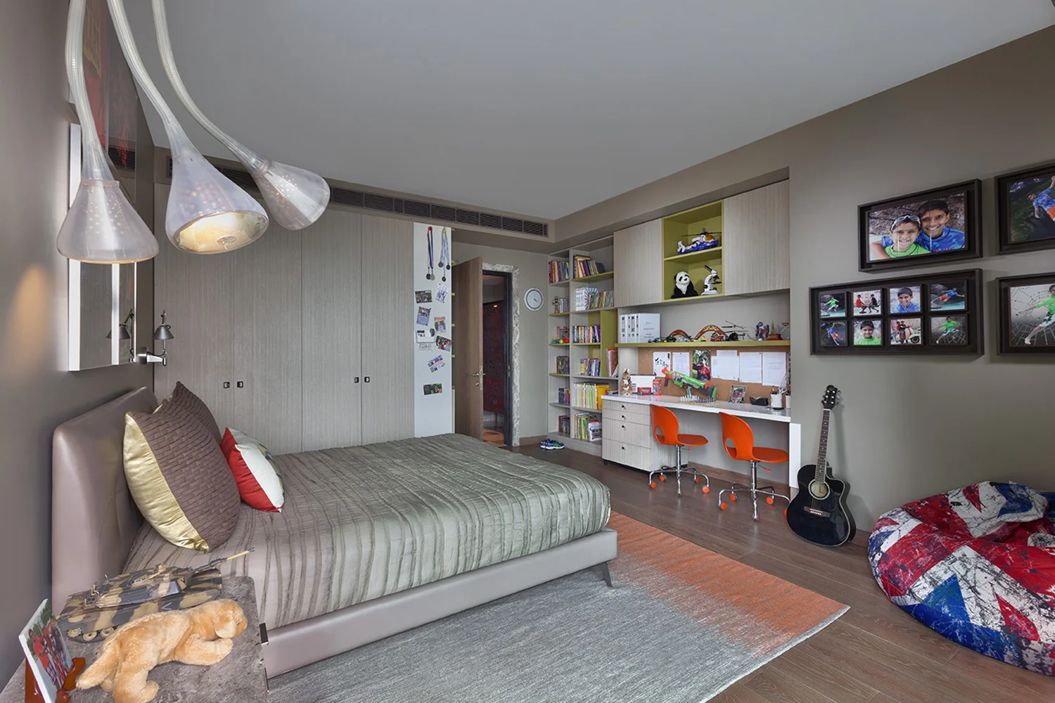 Shrey Mandloi Residence — interior view